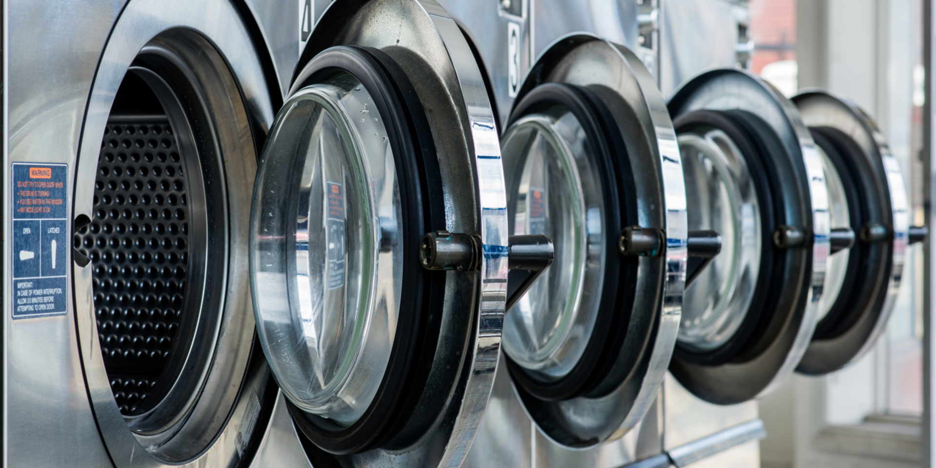 Washers With Open Doors 1800X900